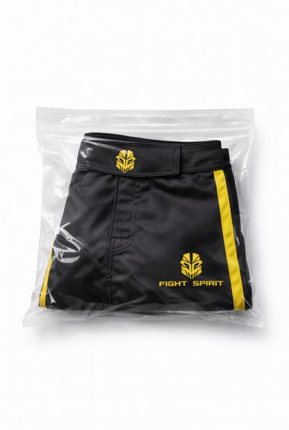 Grappling Shorts detail split-leg design